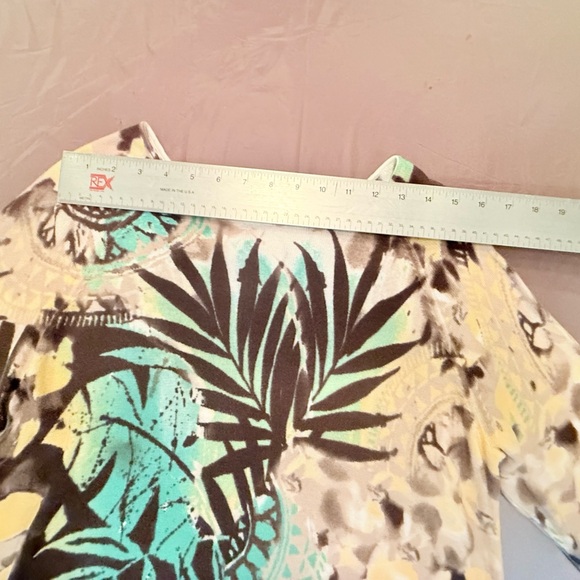 Chico's Cream/Brown/Teal Palm Print 3/4 Sleeve Lightweight Sweater Size 2/Large - Picture 6 of 10